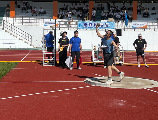 男子鉛球(45歲組)決賽Image